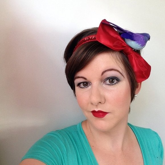 Meet your Posher, Elfie - Picture 2 of 3